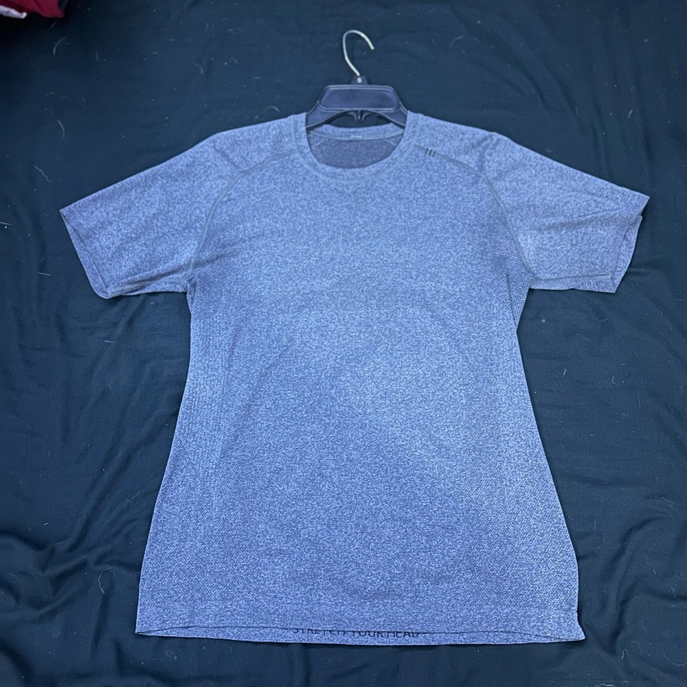 Lululemon T-shirt